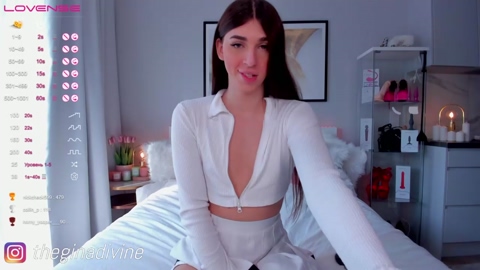 gina_divine  20-04-2023